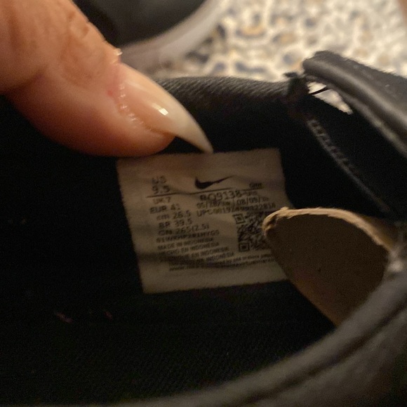 Nike canvas shoes - Picture 3 of 5